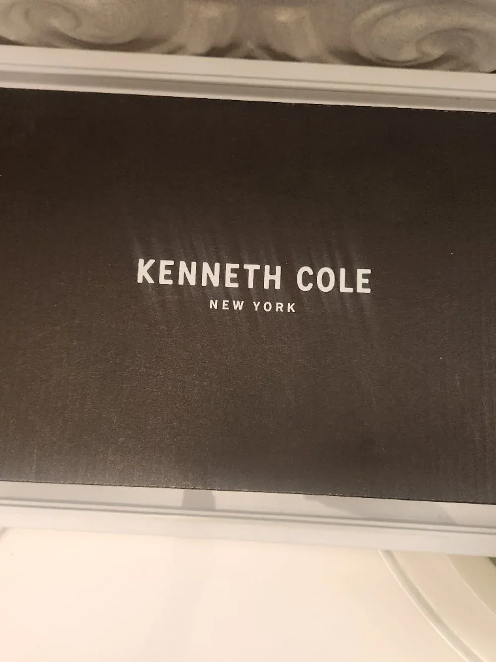 Kenneth Cole New York kenneth cole